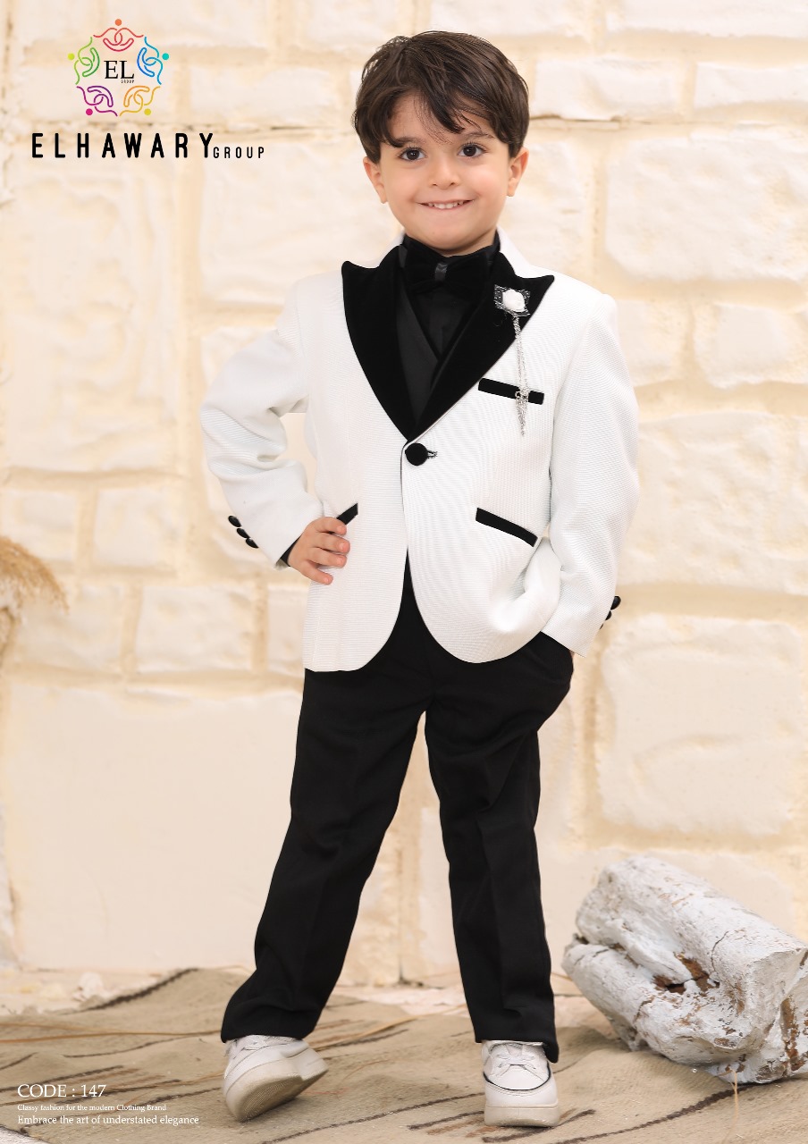 White suede boys' suit with polka dots - Image 2
